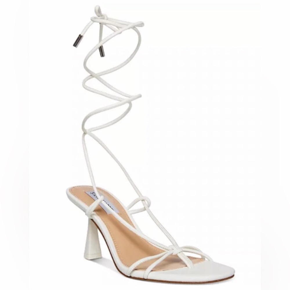 Steve Madden Superb Tie-Up Sandal in White womens size 8.5